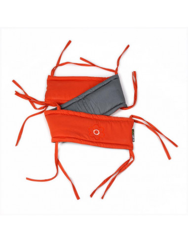 Malá ohrádka okolo postýlky